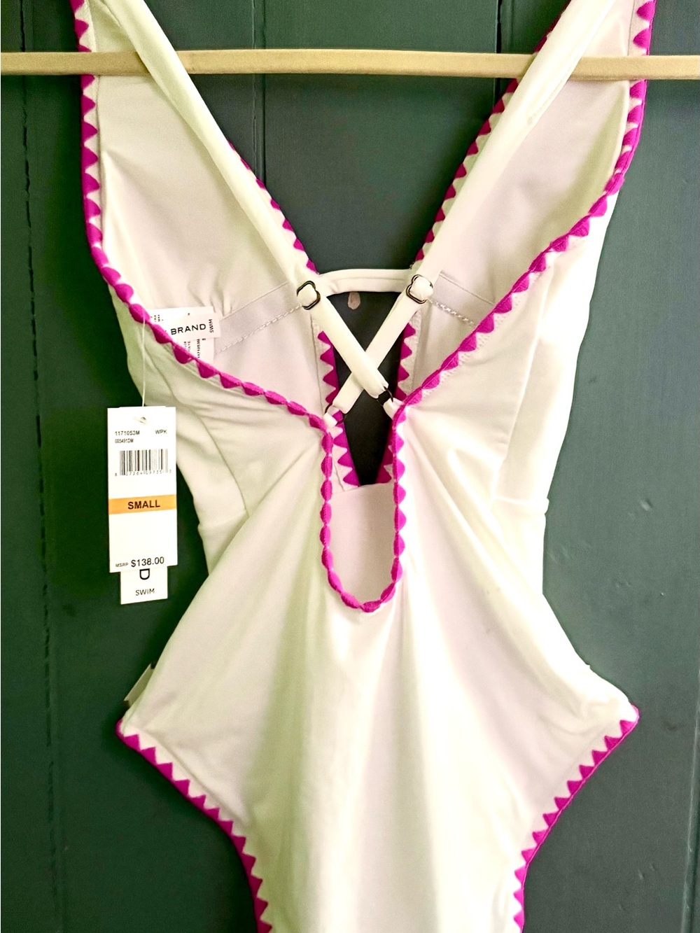 BNWT - Lucky Brand White One-Piece Plunging Swimsuit w/ Magenta Trim - Size S - Picture 6 of 6